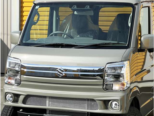Suzuki Every 8