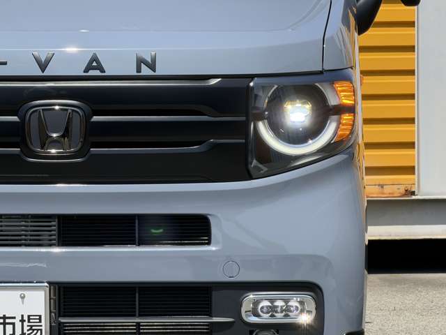 Honda N-VAN 12