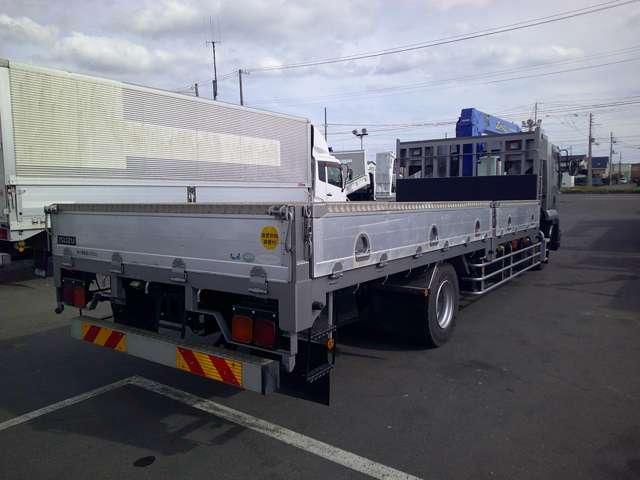 Isuzu Forward 7