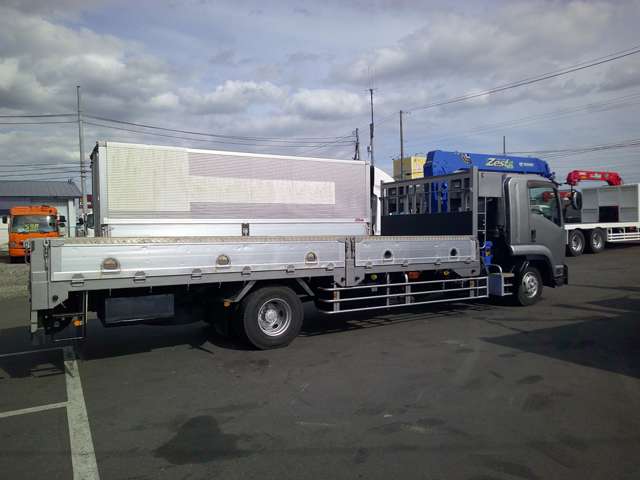 Isuzu Forward 8