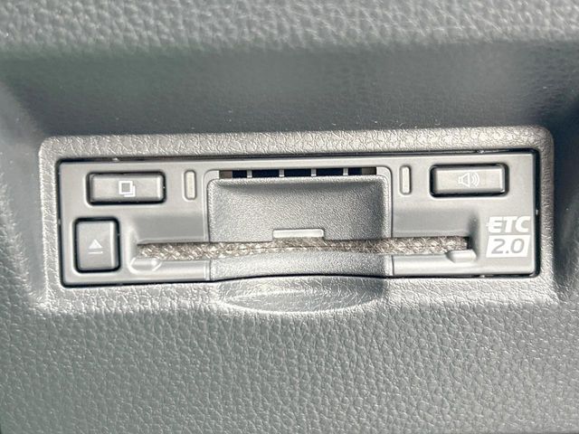 Toyota Land Cruiser FJ 8