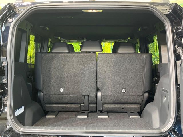 Toyota Land Cruiser FJ 10