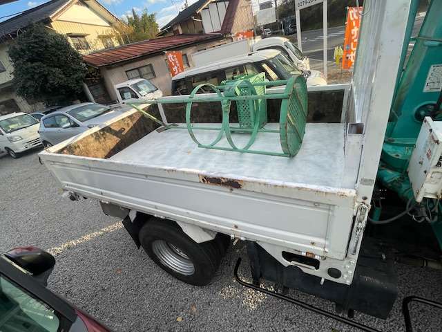 Isuzu Elf 11