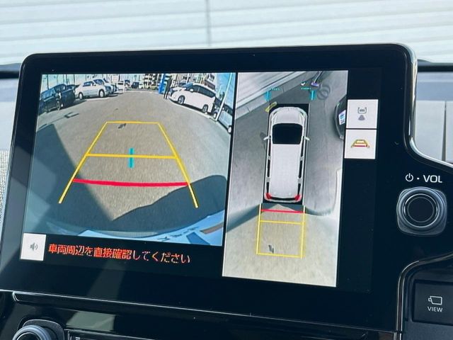 Toyota Sienta 4