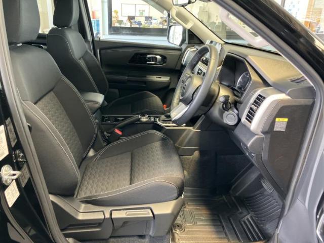 Mitsubishi Triton 2
