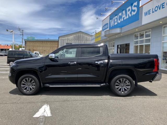 Mitsubishi Triton 5