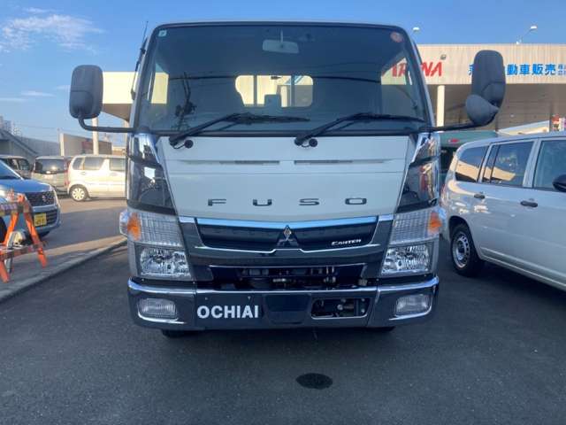 Mitsubishi Fuso Canter 2
