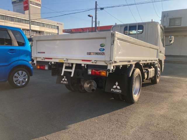 Mitsubishi Fuso Canter 6