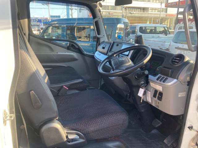 Mitsubishi Fuso Canter 8