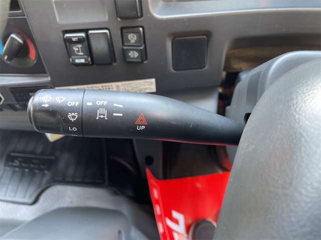 Isuzu Forward 12