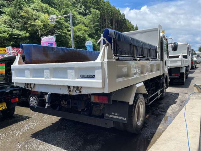 Isuzu Forward 6