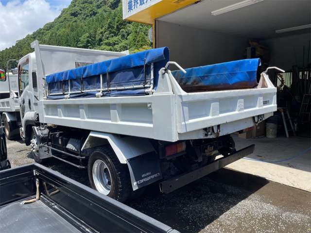 Isuzu Forward 7