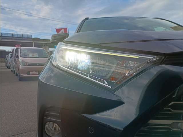 Toyota RAV4 10