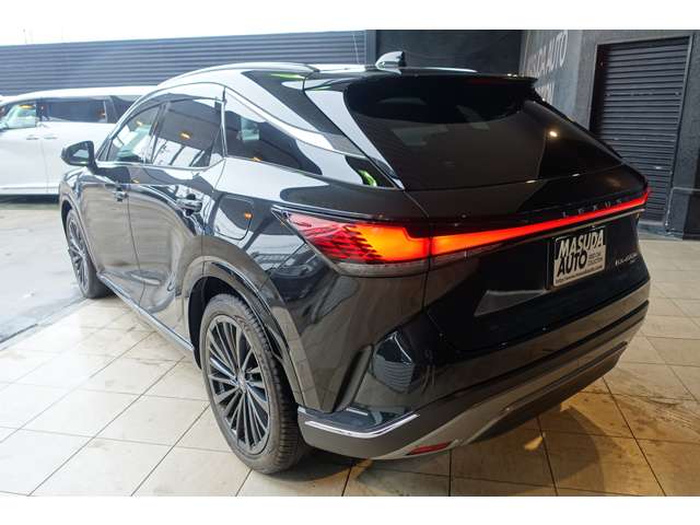 Lexus RX 7
