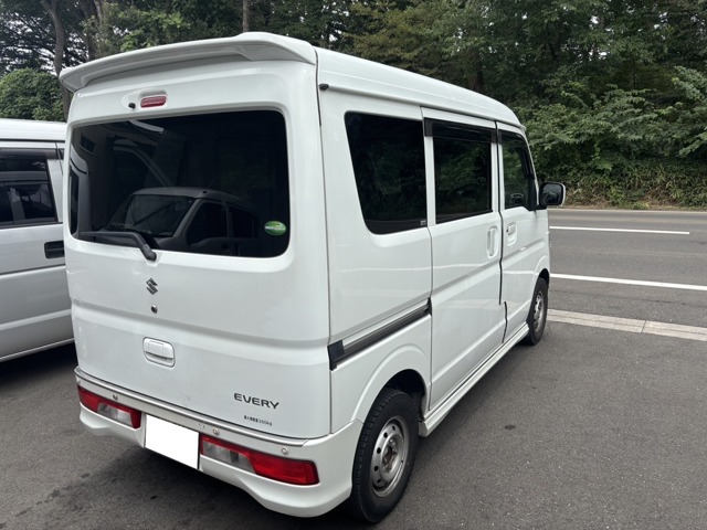Suzuki Every 4