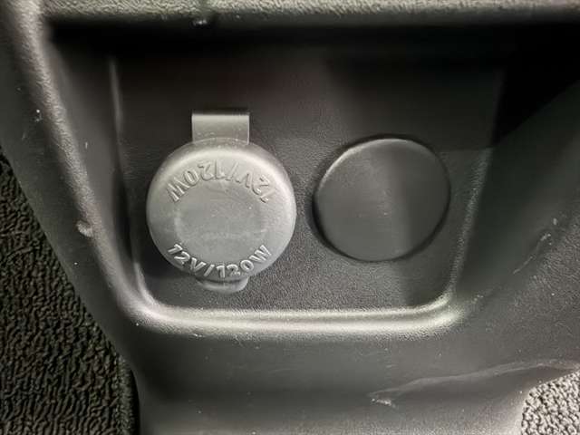 Suzuki Spacia Base 12