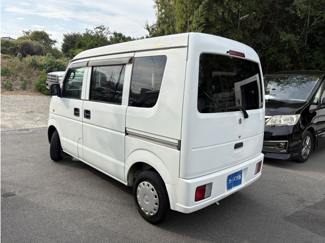 Suzuki Every 3