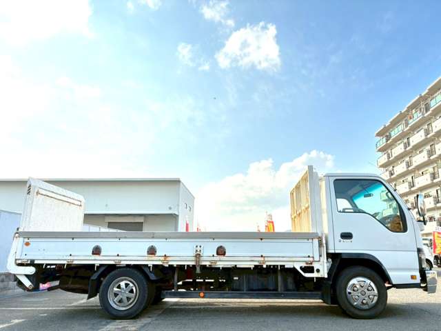 Isuzu Elf 9