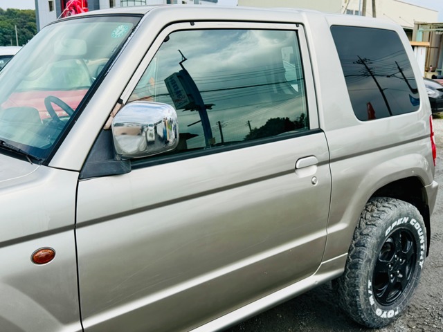 Mitsubishi Pajero Mini 5