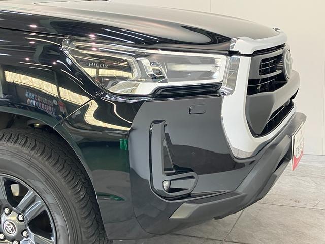 Toyota Hilux 11