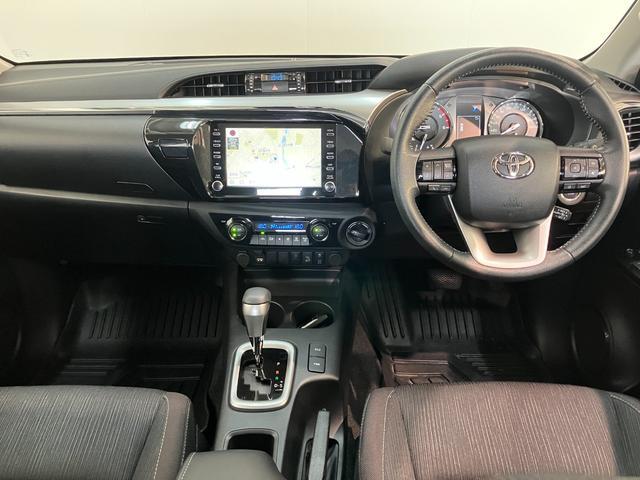 Toyota Hilux 2