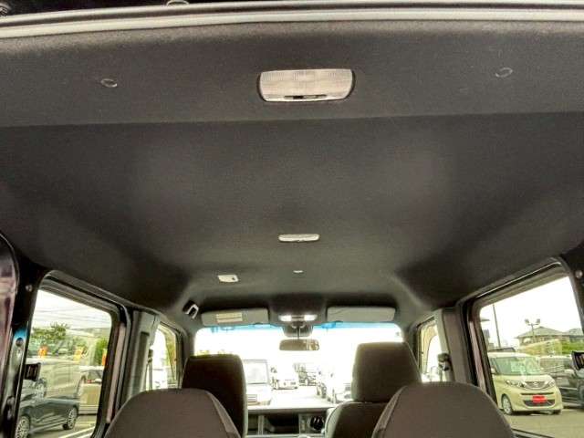 Honda N-VAN 9