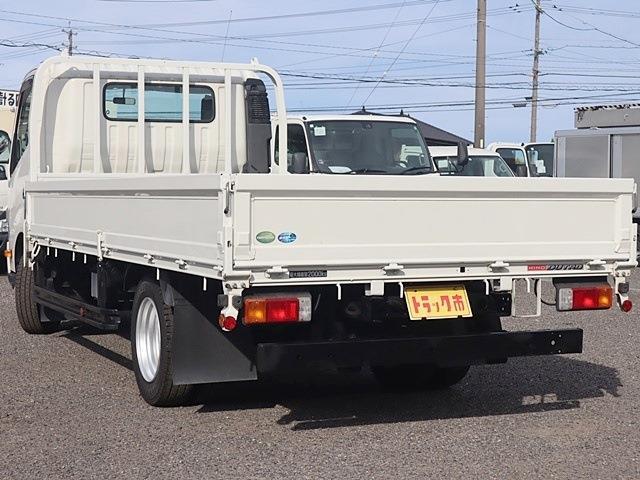 Hino Dutro 7