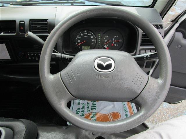 Mazda Bongo Truck 10
