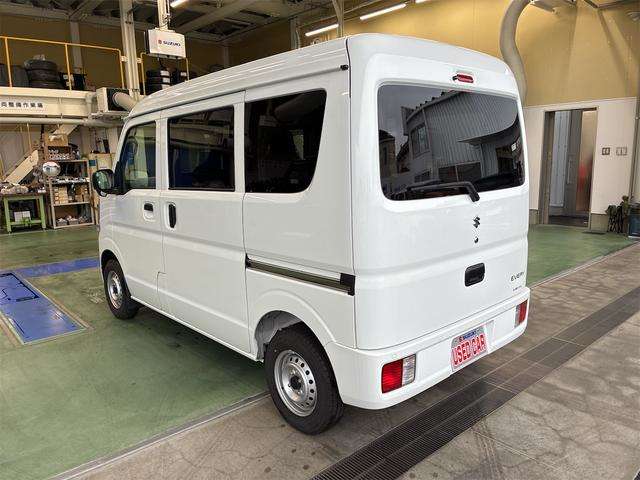 Suzuki Every 11