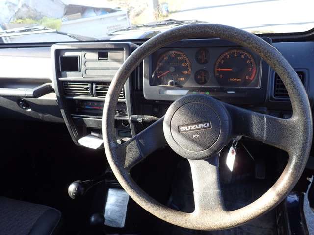 Suzuki Jimny 8