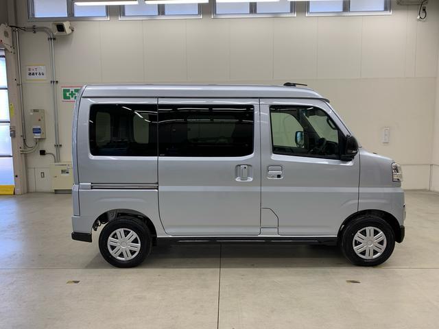 Daihatsu Atrai 7