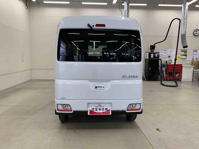 Daihatsu Atrai 6