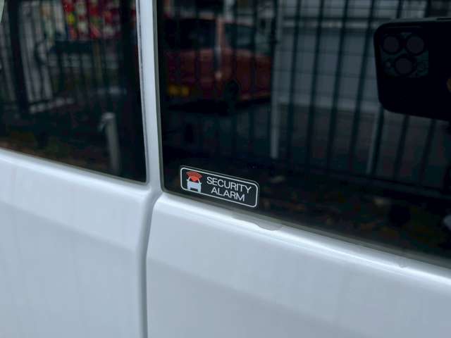 Daihatsu Atrai 5