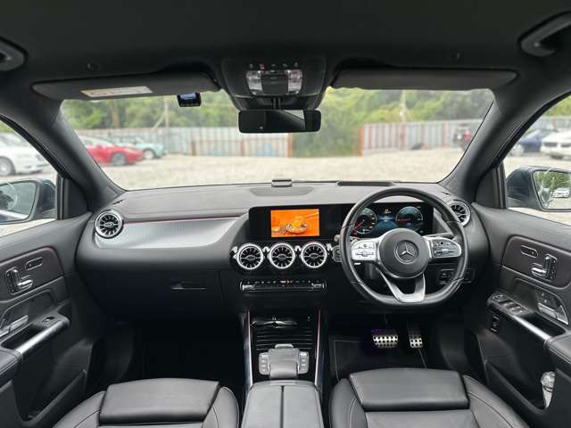 Mercedes-Benz EQA 12