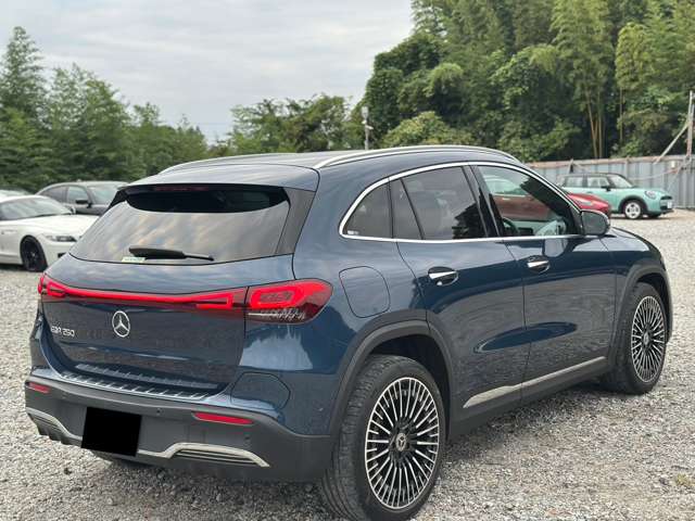 Mercedes-Benz EQA 7