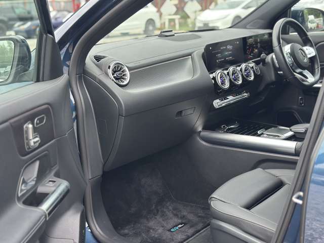 Mercedes-Benz EQA 10