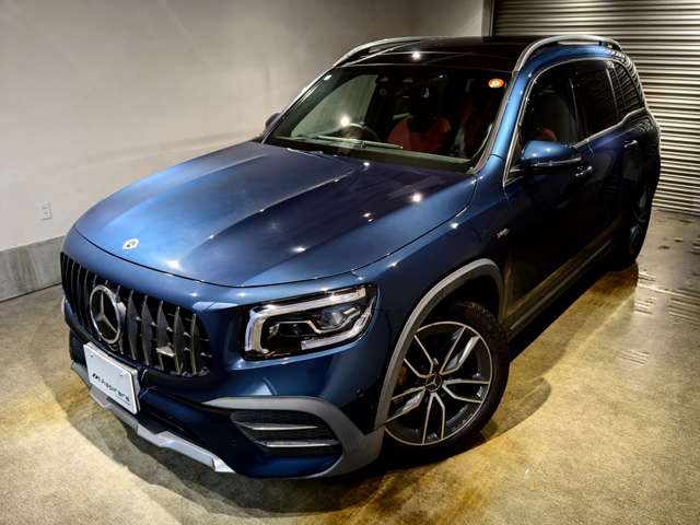 Mercedes-Benz GLB 4