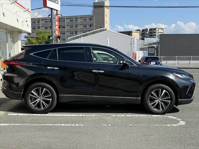 Toyota Harrier 12