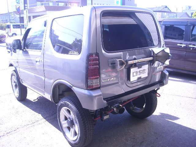 Suzuki Jimny 11