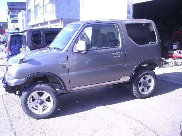 Suzuki Jimny 6