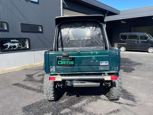 Suzuki Jimny 6