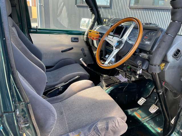 Suzuki Jimny 9