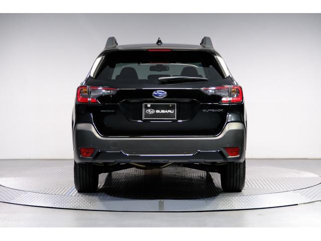 Subaru Legacy Outback 5