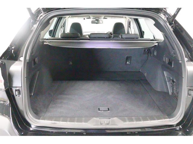 Subaru Legacy Outback 10