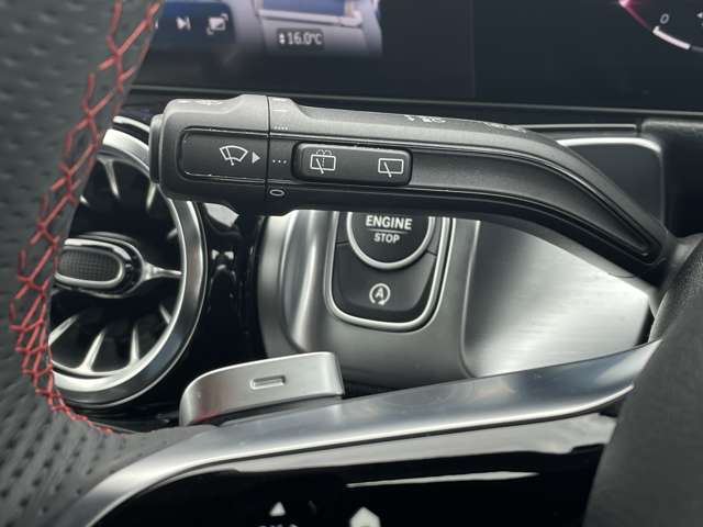 Mercedes-Benz GLB 11