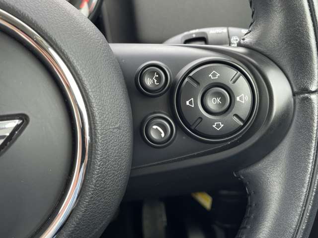 MINI Crossover 9