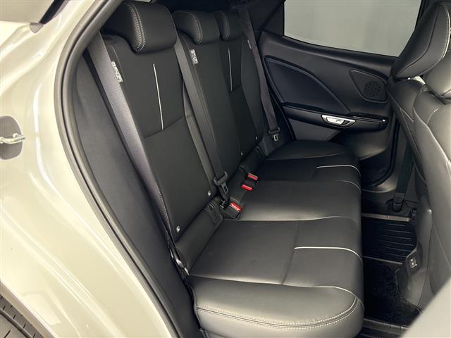 Lexus LBX 10