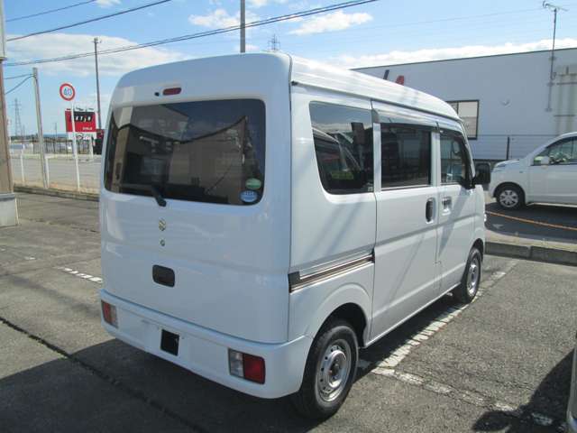 Suzuki Every 11