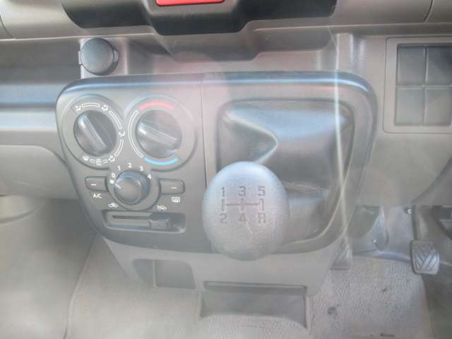 Suzuki Every 5