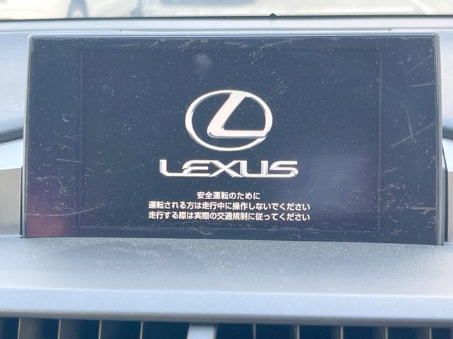 Lexus NX 3